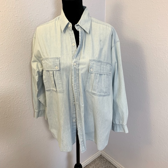 Esprit Sport Lt. Blue Chambray Button Down Shirt with Cargo Pockets, Size M - Picture 1 of 6